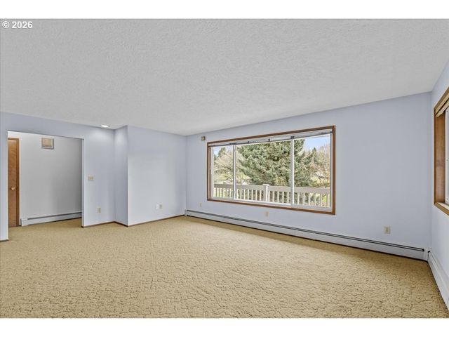 12721 Se 352ND Ave, Boring, OR 97009