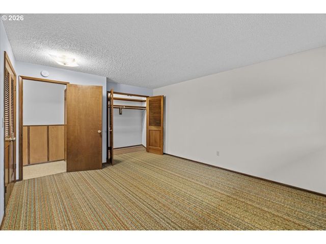 12721 Se 352ND Ave, Boring, OR 97009