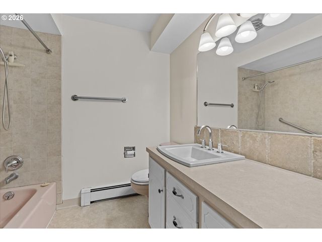 12721 Se 352ND Ave, Boring, OR 97009