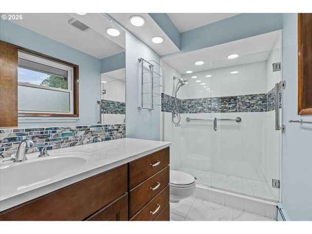 12721 Se 352ND Ave, Boring, OR 97009