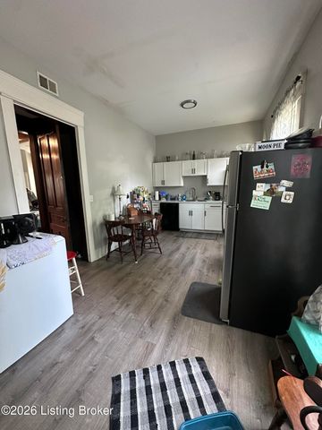 1634 Lucia Ave, Louisville, KY 40204