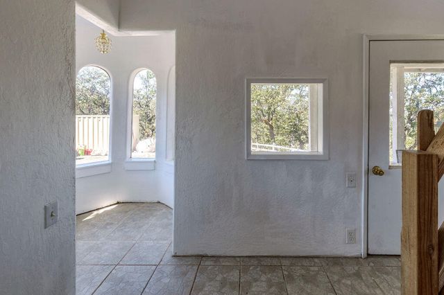 5311 Pioneer Road, Medford, OR 97501