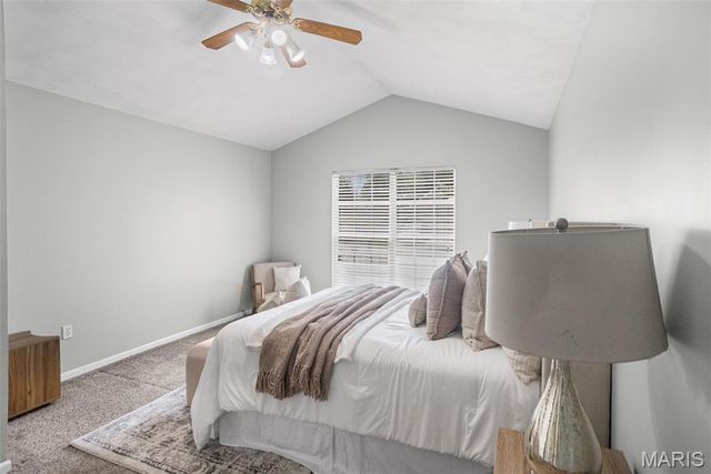 30 Brookshire Lane, Edwardsville, IL 62025