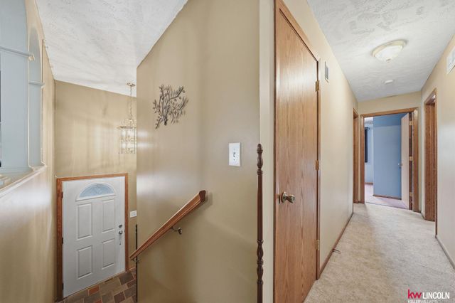 4721 S 44 Street, Lincoln, NE 68516