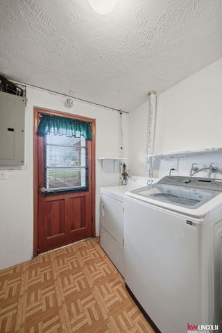 4721 S 44 Street, Lincoln, NE 68516
