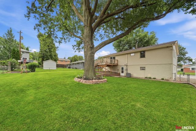 4721 S 44 Street, Lincoln, NE 68516