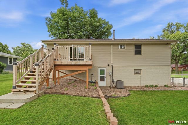 4721 S 44 Street, Lincoln, NE 68516