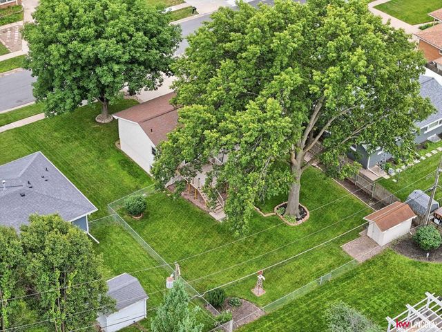 4721 S 44 Street, Lincoln, NE 68516