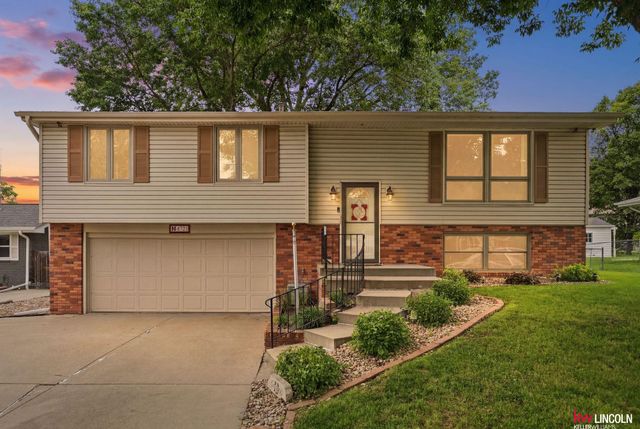 4721 S 44 Street, Lincoln, NE 68516