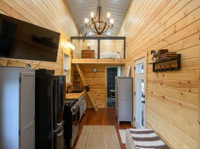 750 Railroad Rd, Wartrace, TN 37183