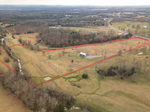 750 Railroad Rd, Wartrace, TN 37183