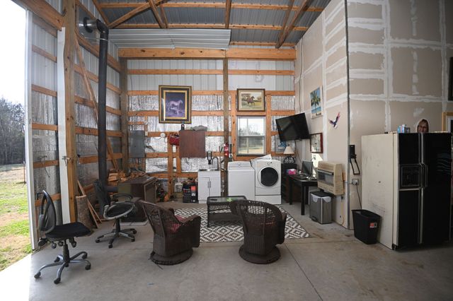 750 Railroad Rd, Wartrace, TN 37183