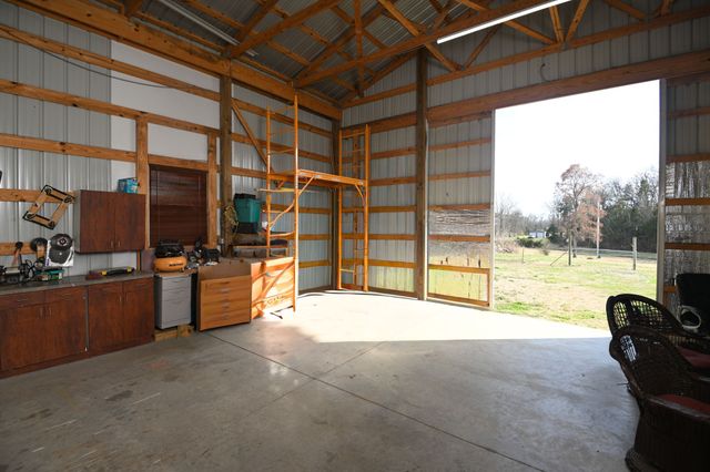 750 Railroad Rd, Wartrace, TN 37183