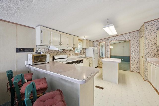 6505 County Road 200, Brookeland, TX 75931