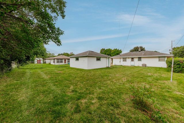 5624 S Indiana AVENUE, Cudahy, WI 53110