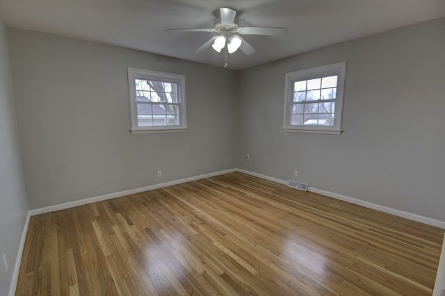 5125 W 49th Street, Davenport, IA 52806