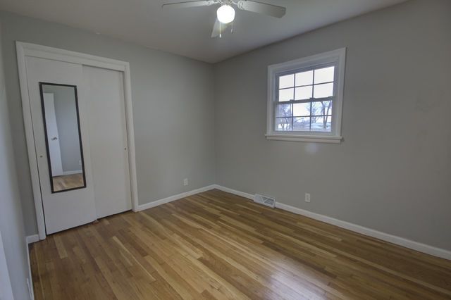 5125 W 49th Street, Davenport, IA 52806