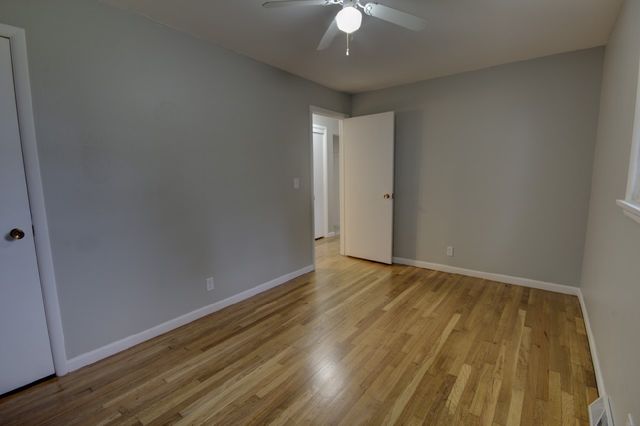 5125 W 49th Street, Davenport, IA 52806