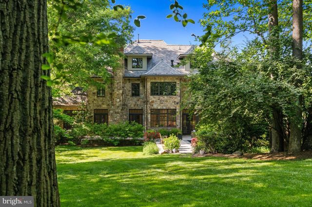 4614 36TH ST N, Arlington, VA 22207