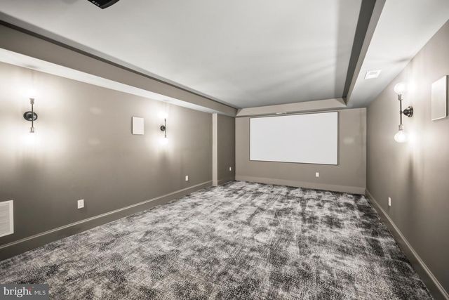 4614 36TH ST N, Arlington, VA 22207