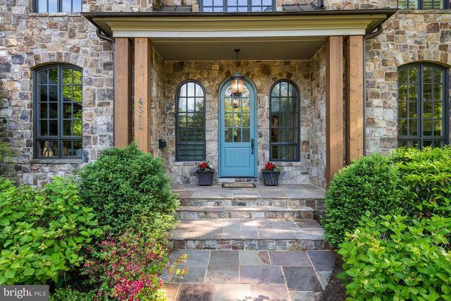 4614 36TH ST N, Arlington, VA 22207