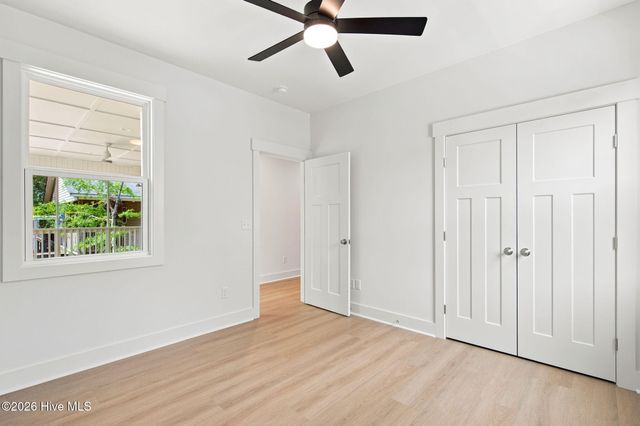 104 SE 6th Street, Oak Island, NC 28465