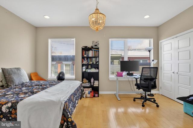 1504 EARL ST, Philadelphia, PA 19125