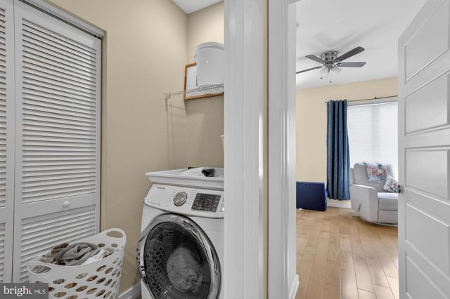 1504 EARL ST, Philadelphia, PA 19125
