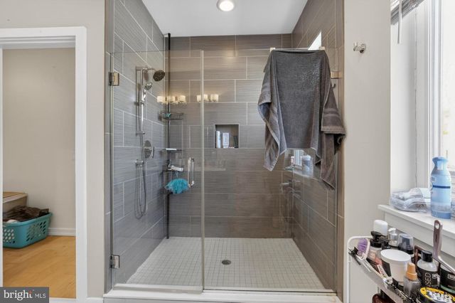 1504 EARL ST, Philadelphia, PA 19125