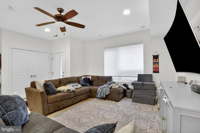 1504 EARL ST, Philadelphia, PA 19125