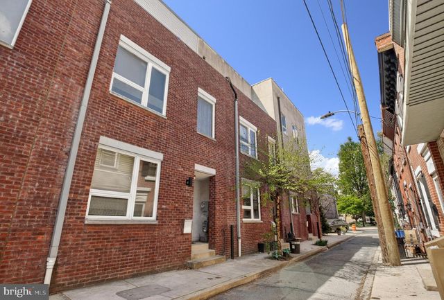 1504 EARL ST, Philadelphia, PA 19125