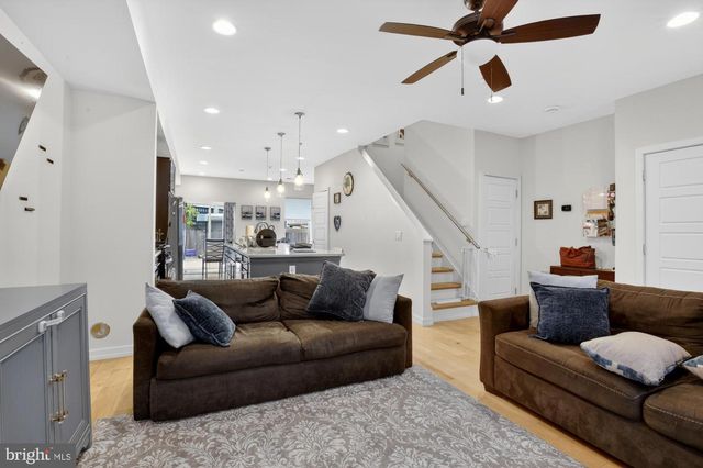 1504 EARL ST, Philadelphia, PA 19125