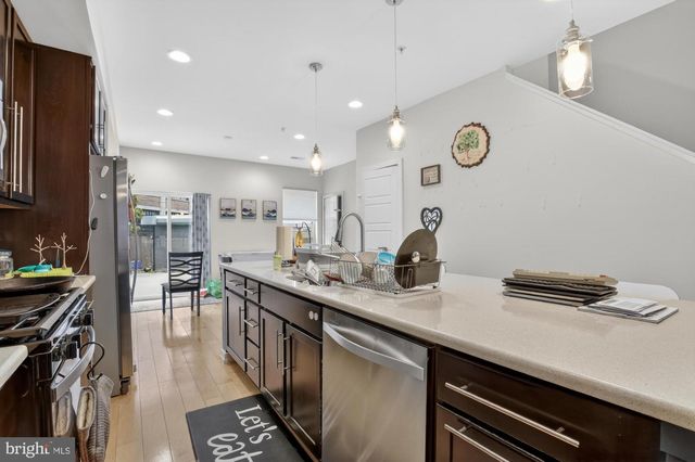 1504 EARL ST, Philadelphia, PA 19125