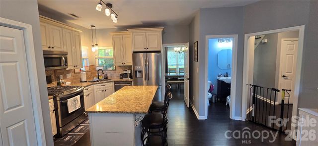 657 Gable Oaks Lane NW, Concord, NC 28027