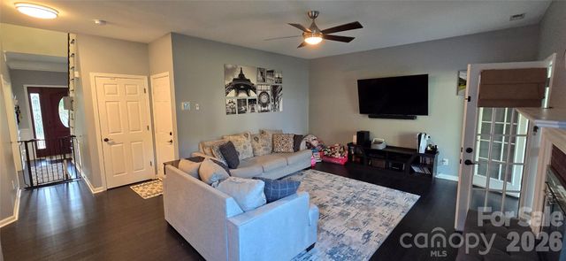 657 Gable Oaks Lane NW, Concord, NC 28027