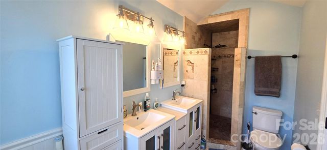 657 Gable Oaks Lane NW, Concord, NC 28027