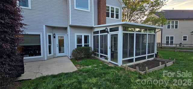 657 Gable Oaks Lane NW, Concord, NC 28027