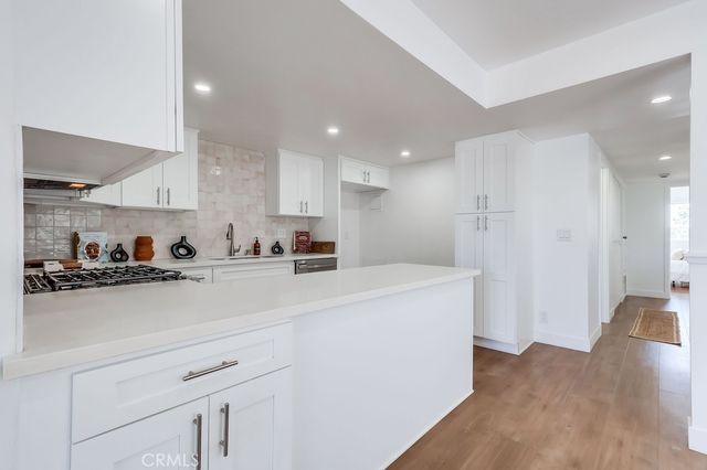 946 W 220th Street 216, Torrance, CA 90502