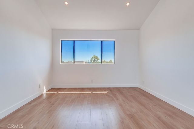 946 W 220th Street 216, Torrance, CA 90502