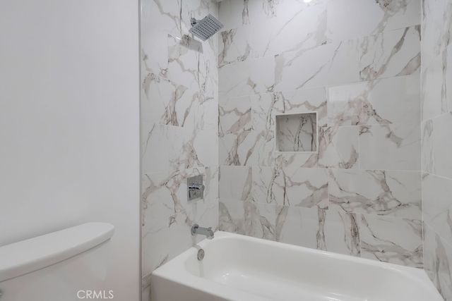 946 W 220th Street 216, Torrance, CA 90502