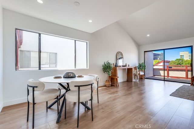 946 W 220th Street 216, Torrance, CA 90502