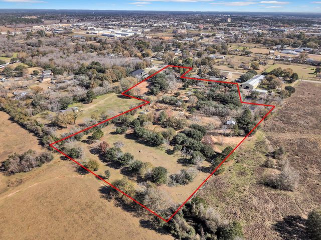 27815 Calvert Road, Tomball, TX 77377