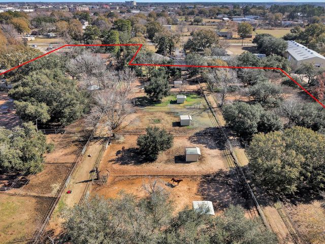 27815 Calvert Road, Tomball, TX 77377