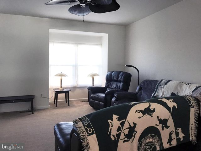 97 DON QUIXOTE DR, Charles Town, WV 25414