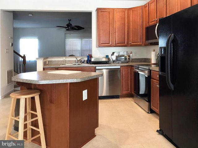 97 DON QUIXOTE DR, Charles Town, WV 25414