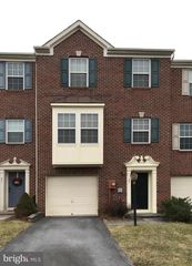 97 DON QUIXOTE DR, Charles Town, WV 25414