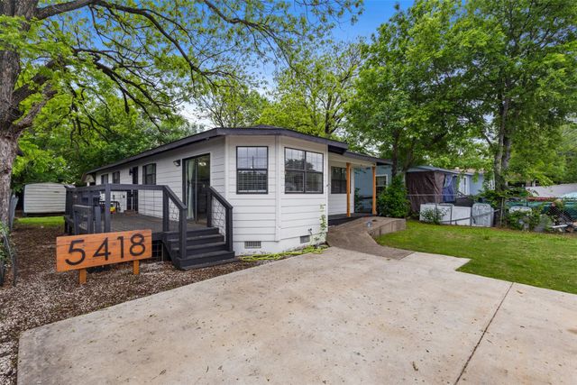 5418 Singleton Boulevard, Dallas, TX 75212