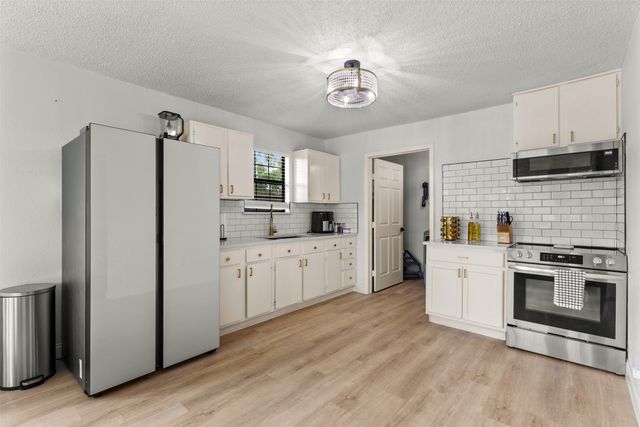 5418 Singleton Boulevard, Dallas, TX 75212