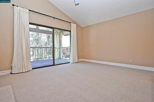 933 Meadowvale Ct, Martinez, CA 94553