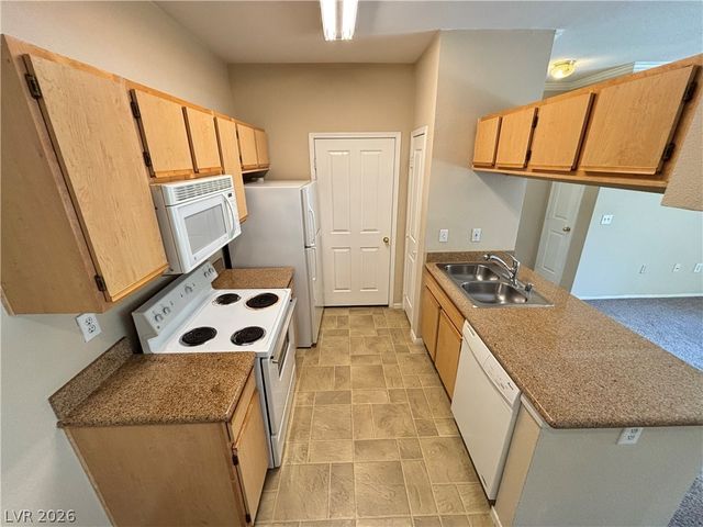 2900 Sunridge Heights Parkway 1713, Henderson, NV 89052